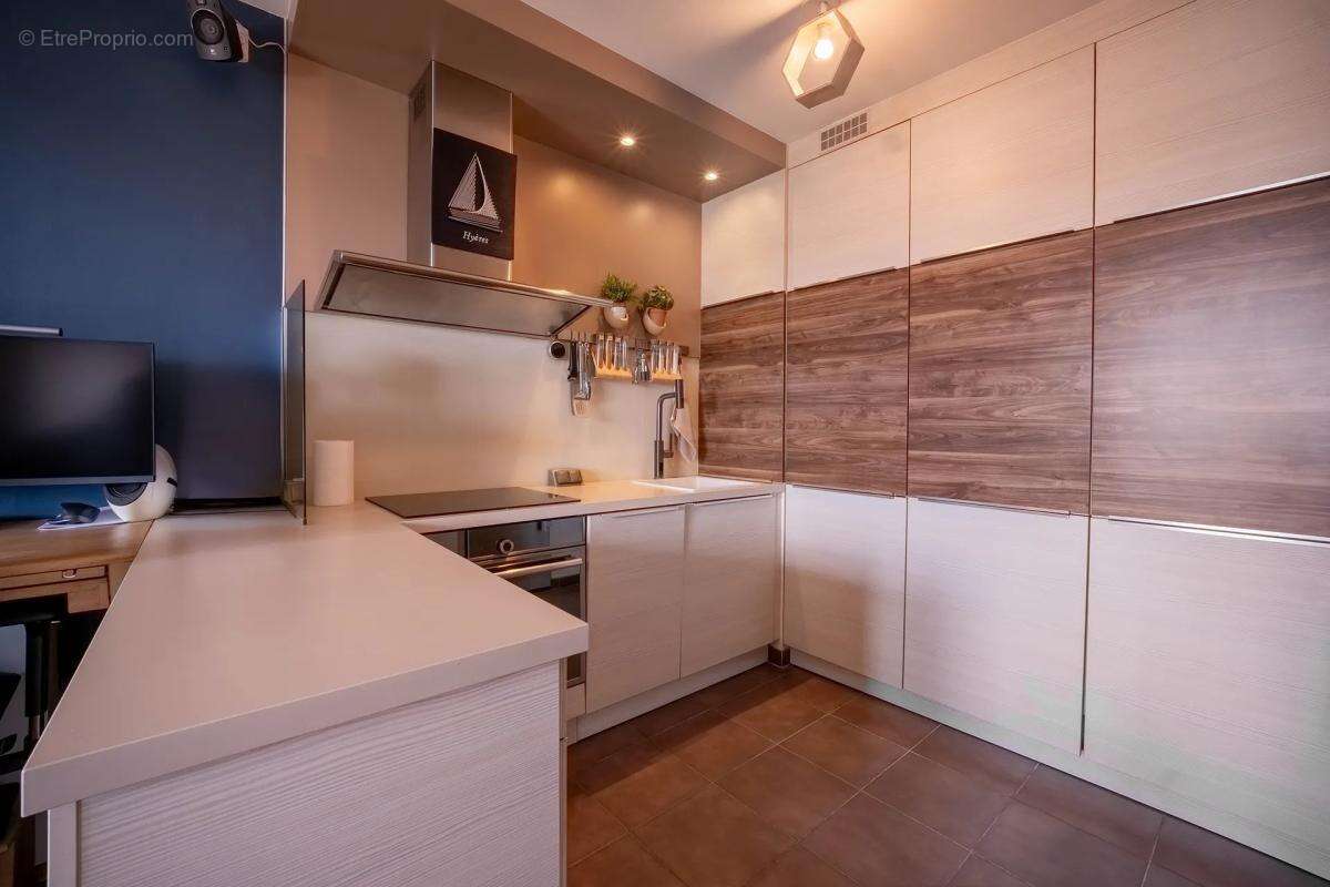 Appartement 2 pièces de 43,7 m² à Paris - photo 2