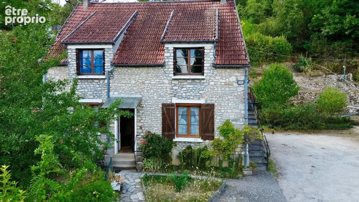 Maison en Pierre - COUP DE CŒUR ! - photo 3
