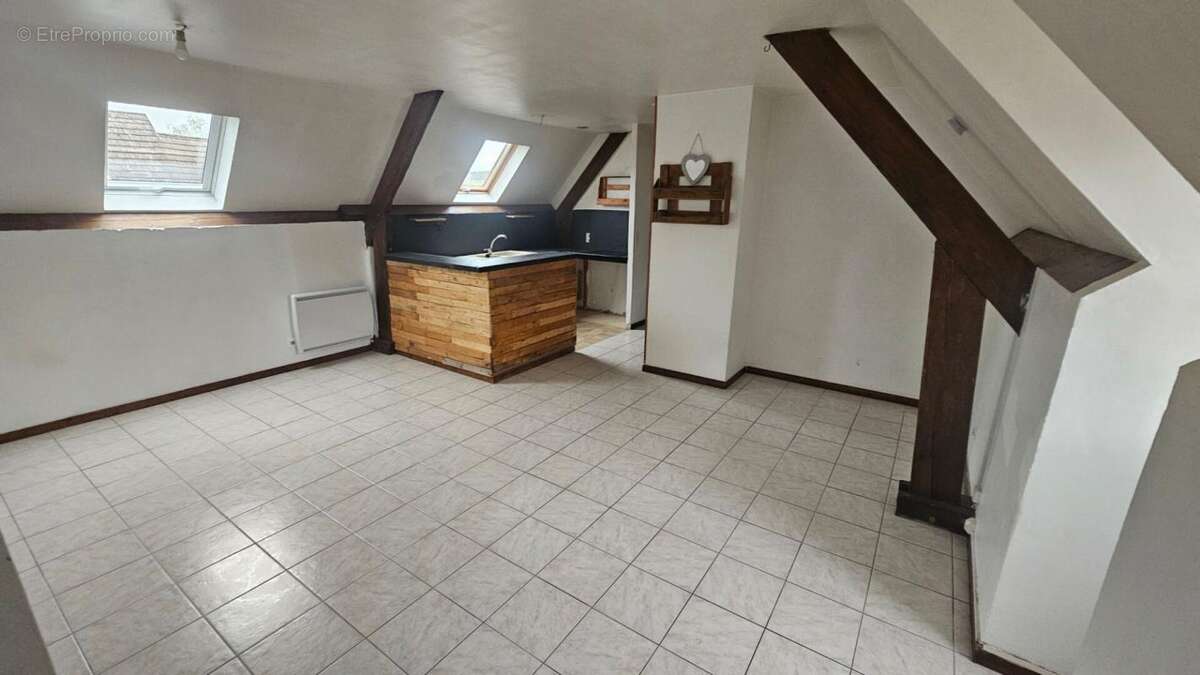 Appartement à HOUDAN