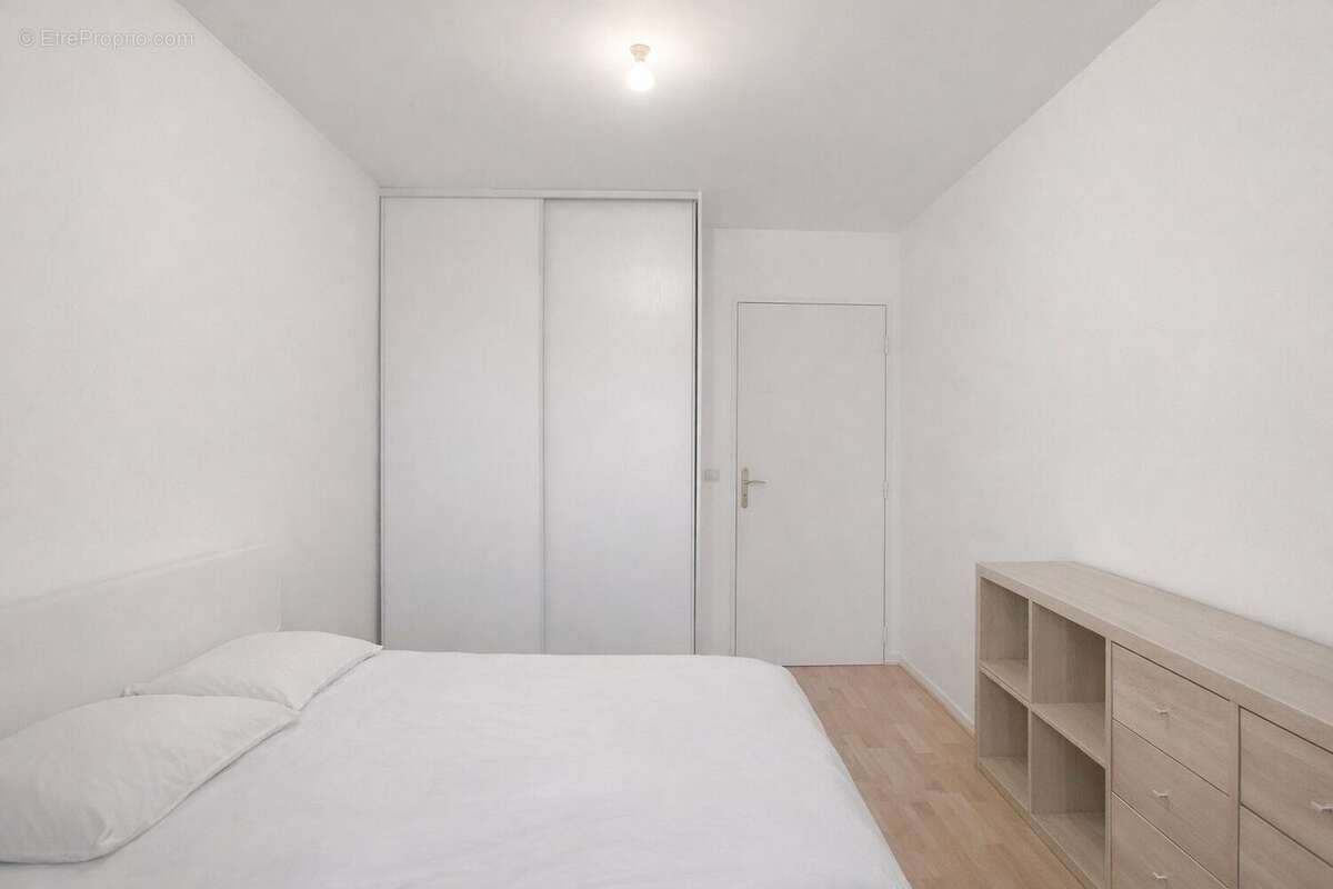 Maison à CHAMPS-SUR-MARNE