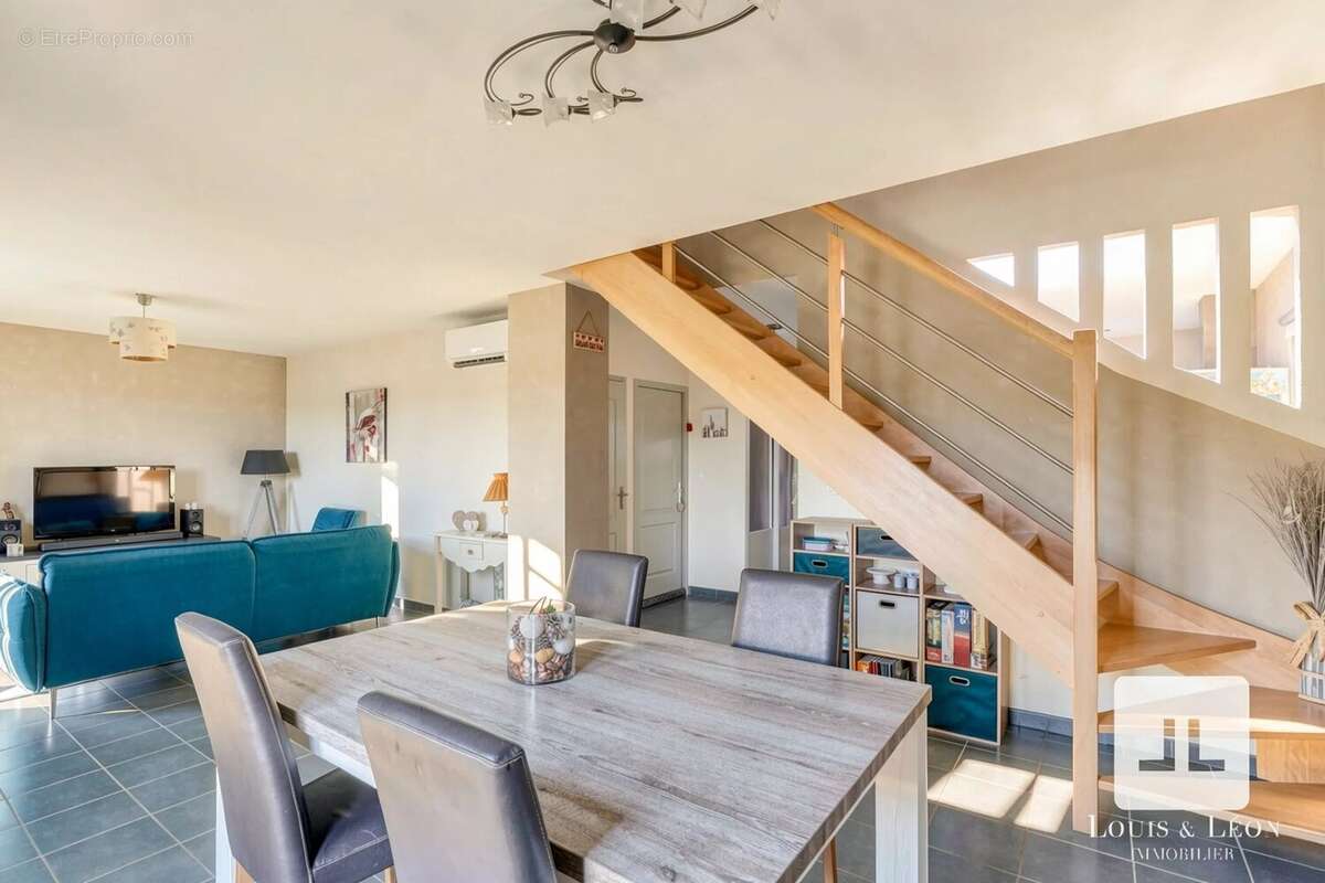 Maison à FRANS