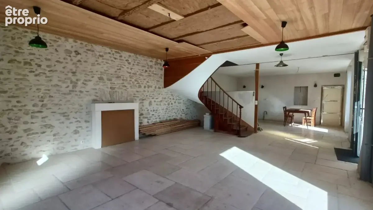 Maison en pierre à rénover cissé - photo 3