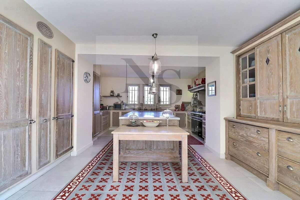 Maison à MAUSSANE-LES-ALPILLES