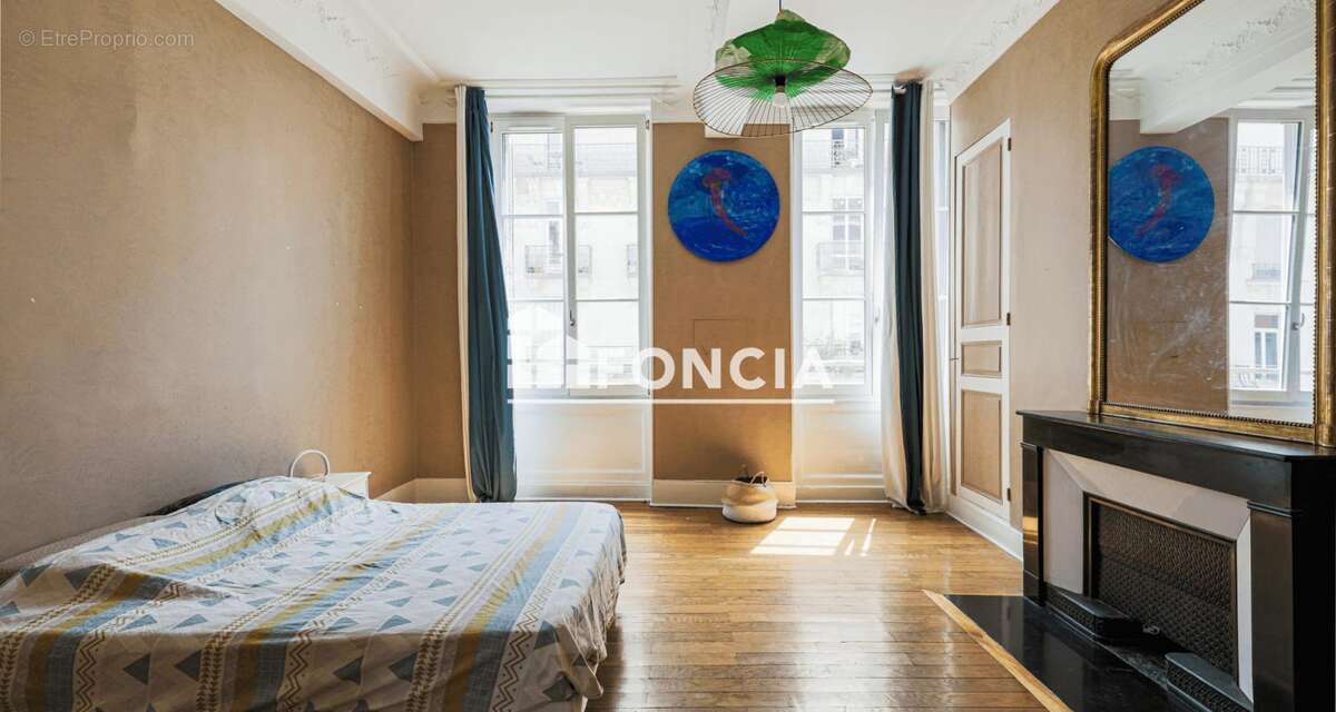 Grenoble hyper-centre - vaste appartement t3 105 m² - photo 11