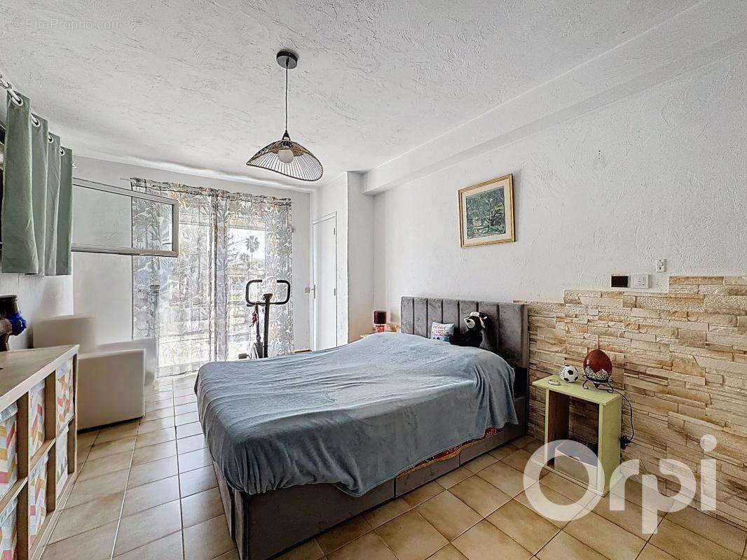 Maison à CAGNES-SUR-MER