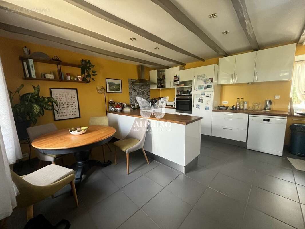 Maison à COGNAC-LA-FORET