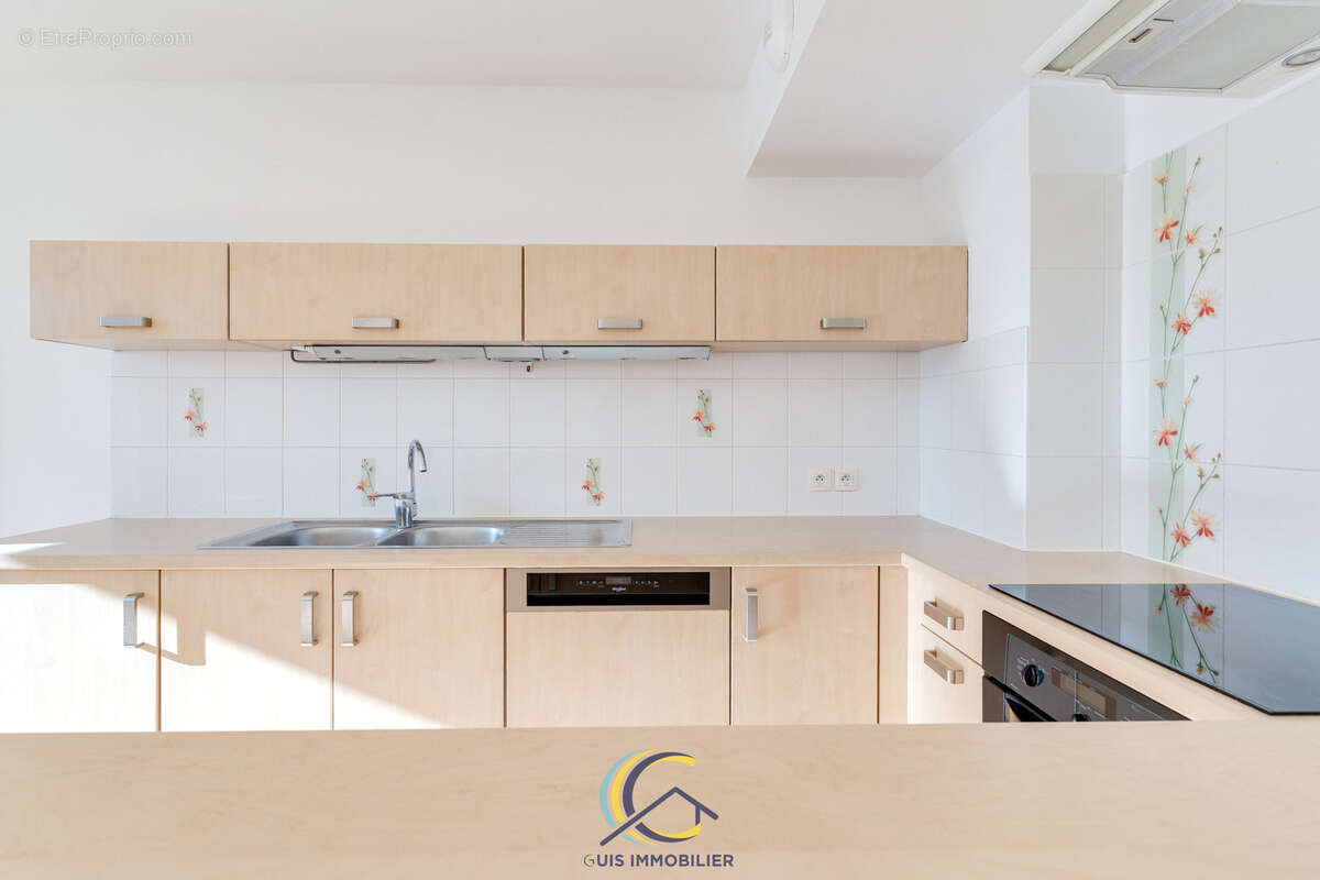 Appartement à MARSEILLE-8E