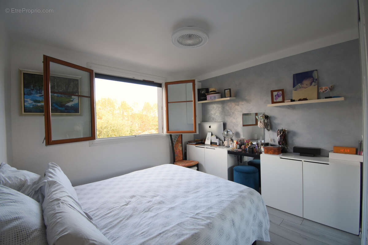 Appartement à MARSEILLE-12E