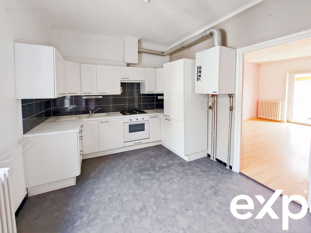 Maison à VILLEFRANCHE-SUR-SAONE