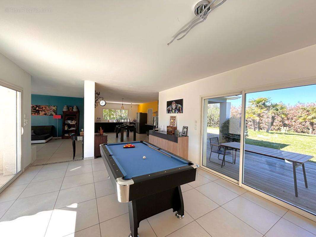 Maison à MARSAC-SUR-L'ISLE