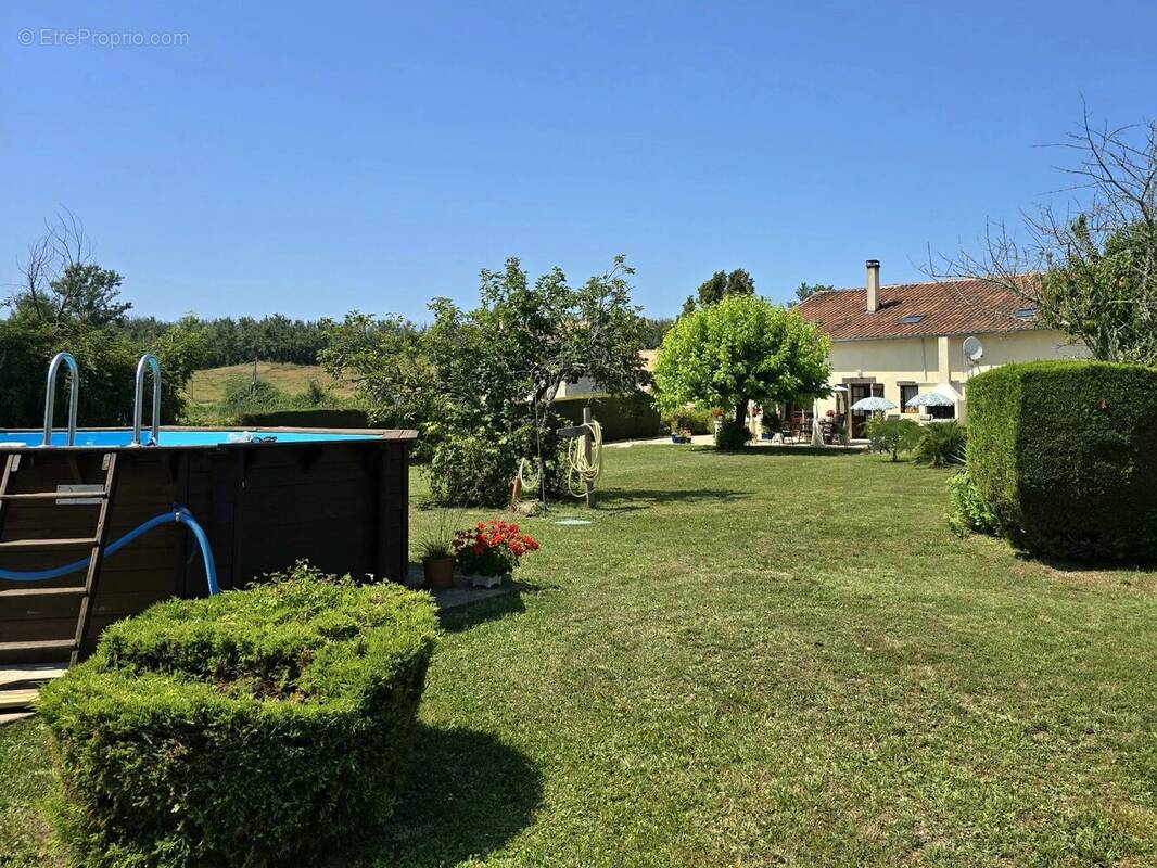 Appartement à PONTEYRAUD