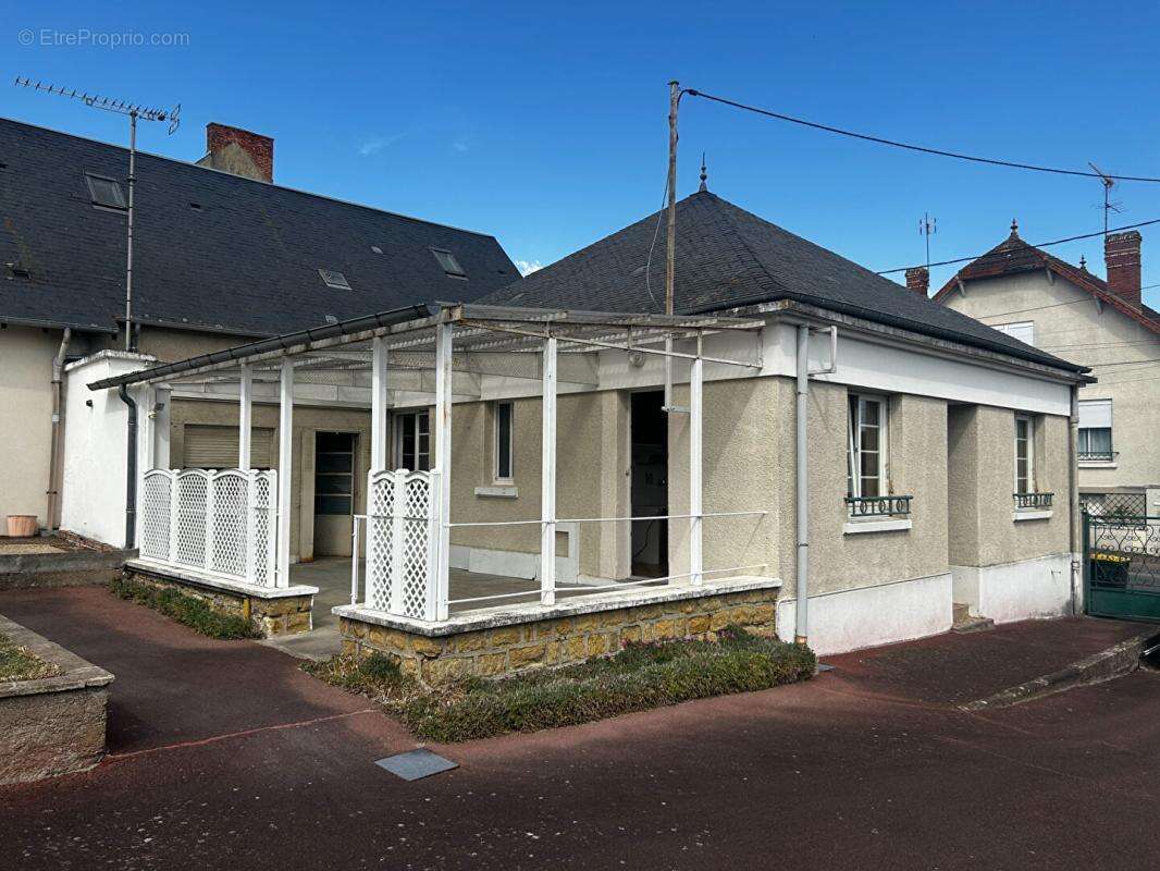 Maison à VILLEFRANCHE-SUR-CHER
