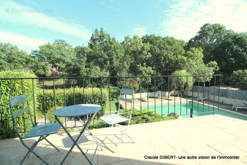 Maison à VAILHAUQUES