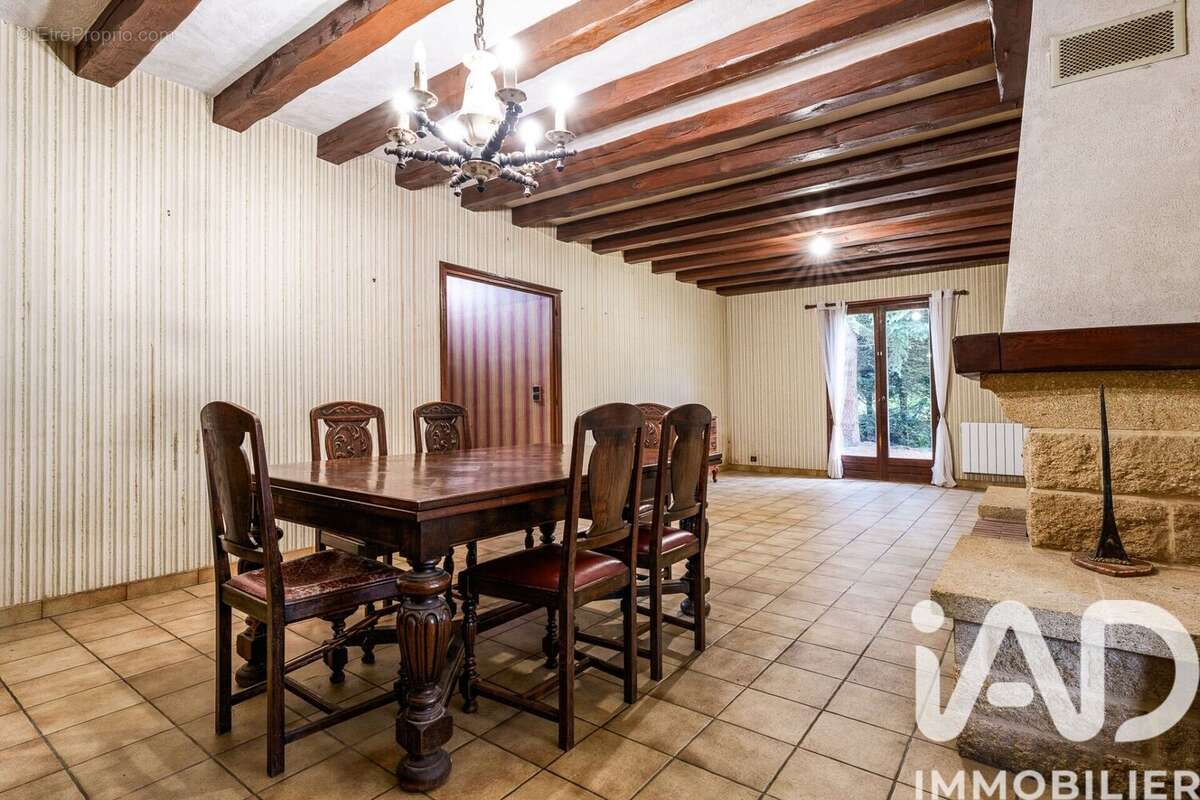 Maison 196 m² à La Membrolle-Sur-Choisille  - photo 5