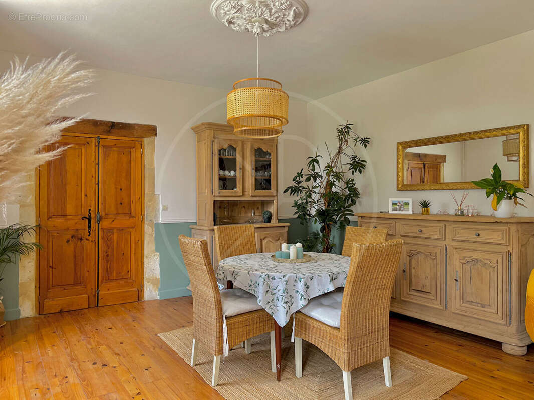 Maison à SAINT-MEARD-DE-GURCON