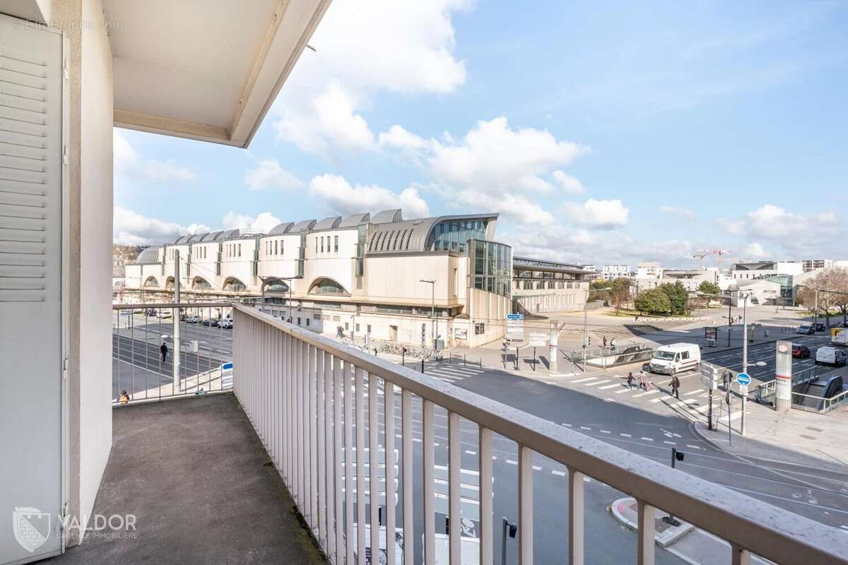 Appartement à LYON-7E