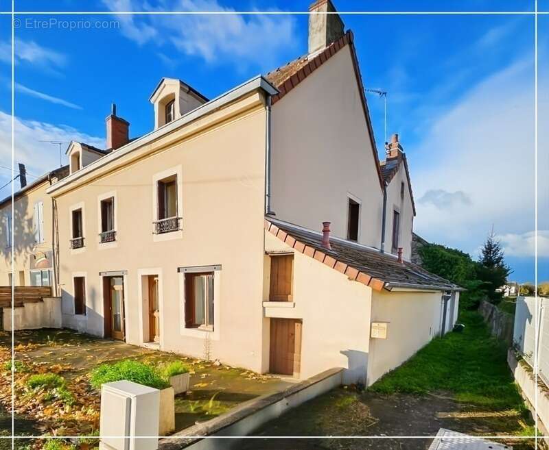 Appartement à HURIEL