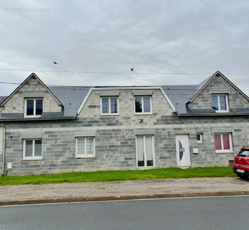 Maison à BERNAVILLE