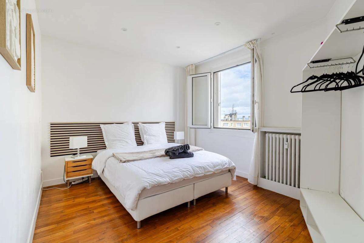 Appartement à AUBERVILLIERS