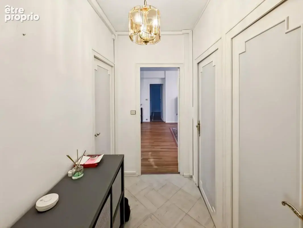 Appartement T4 lumineux 89 m² – Centre de Périgueux – Loggia – Ascenseur - photo 11