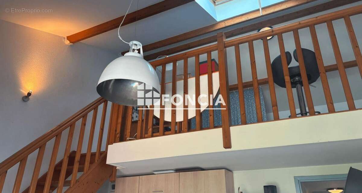 Appartement T4 avec mezzanine, piscine et parking privatif – Un cadre de vie privilégié - photo 2