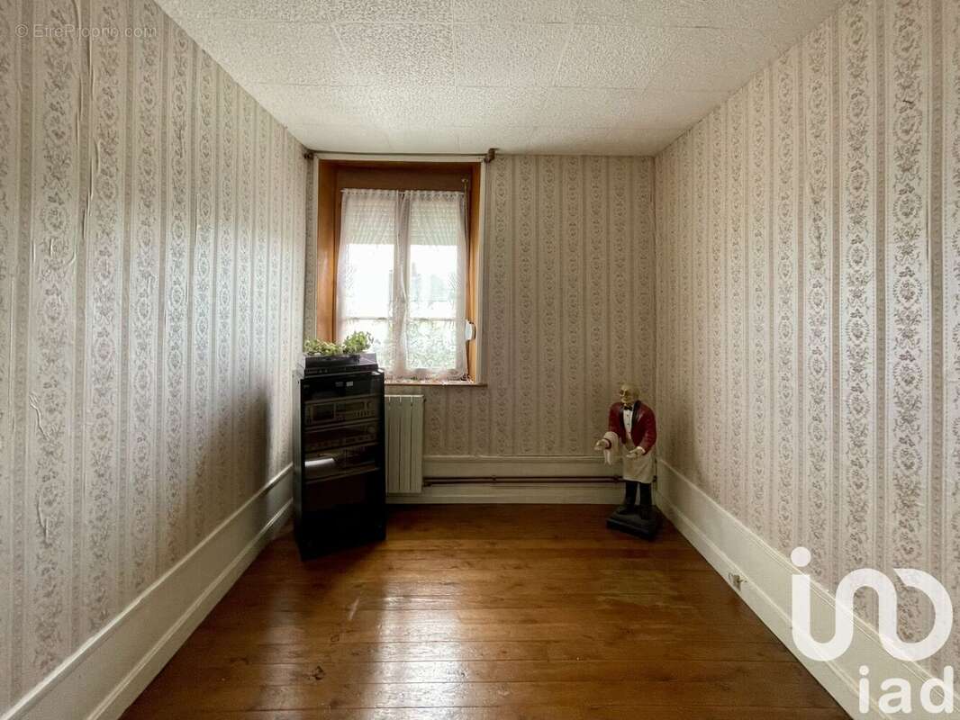 Photo 7 - Maison à COULLEMELLE