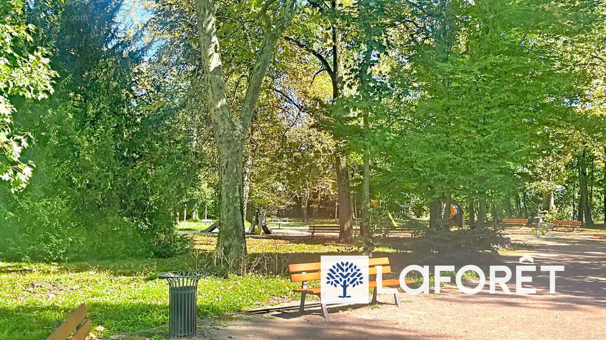 Appartement à LYON-9E