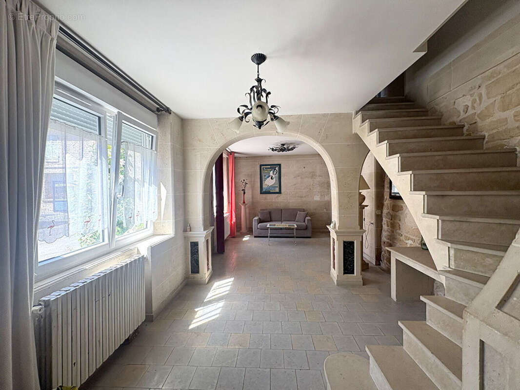 Charmante maison de ville 3 pièces ? 75 m² au coeur de Villers-sous-Saint-Leu ! - photo 2