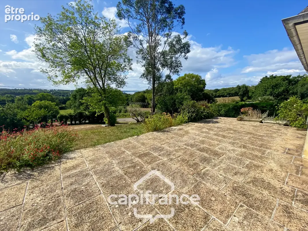 À vendre - plougastel-daoulas (29470) - maison f6 - 140 m² habitables - terrain 2500 m² - à la campagne avec aperçu mer - photo 2