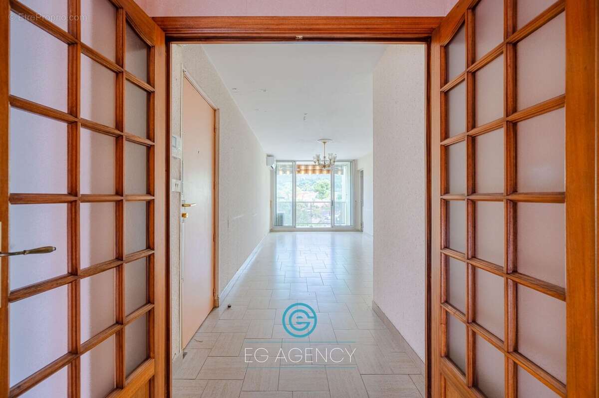 Appartement à MARSEILLE-10E