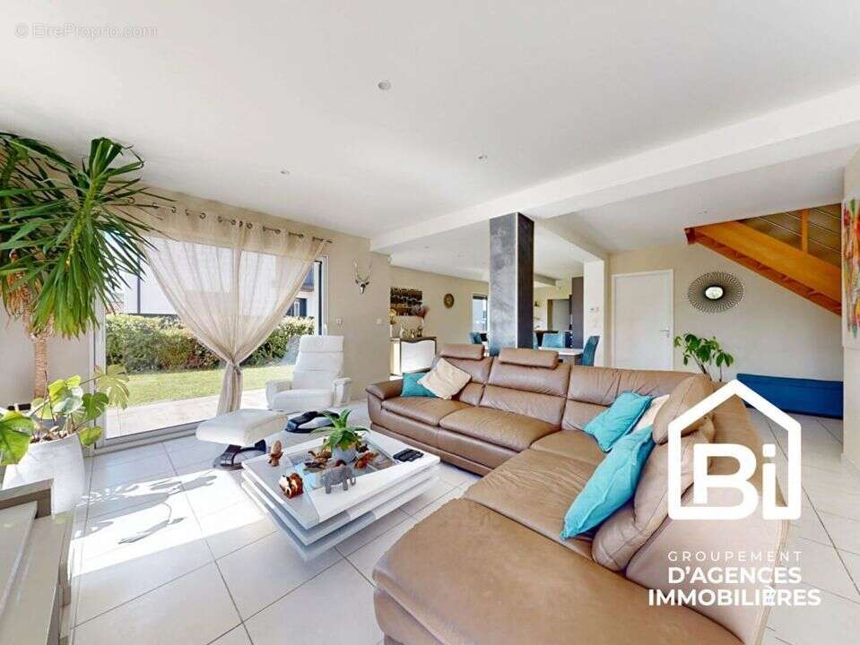 Maison à BIEVILLE-BEUVILLE