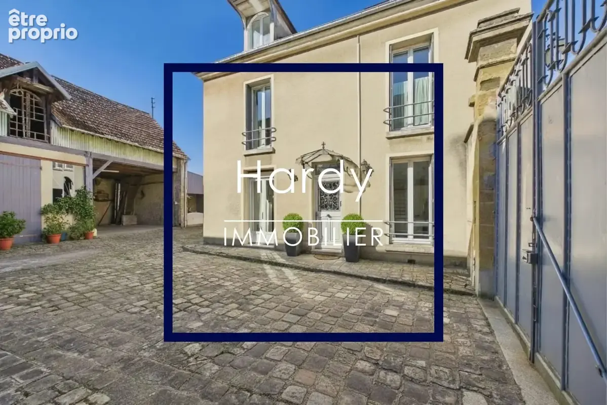 Maison à CERGY