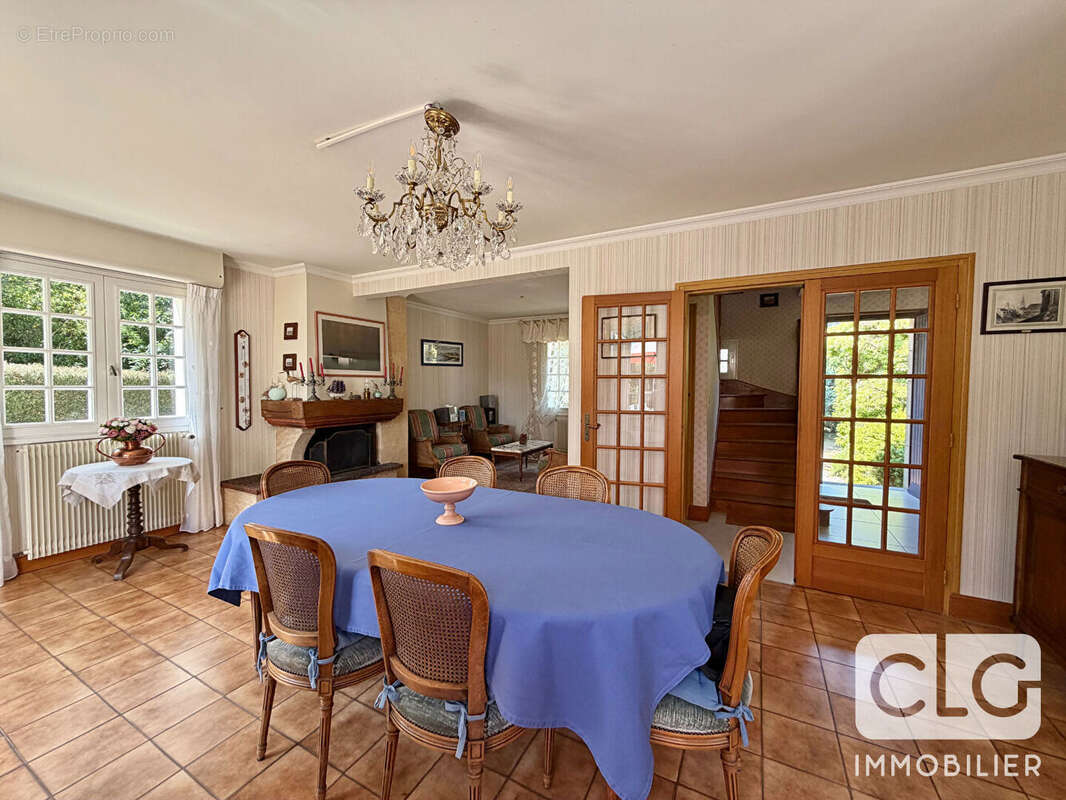 Maison Fouesnant - 110 m² - - 120 m² au sol - photo 6