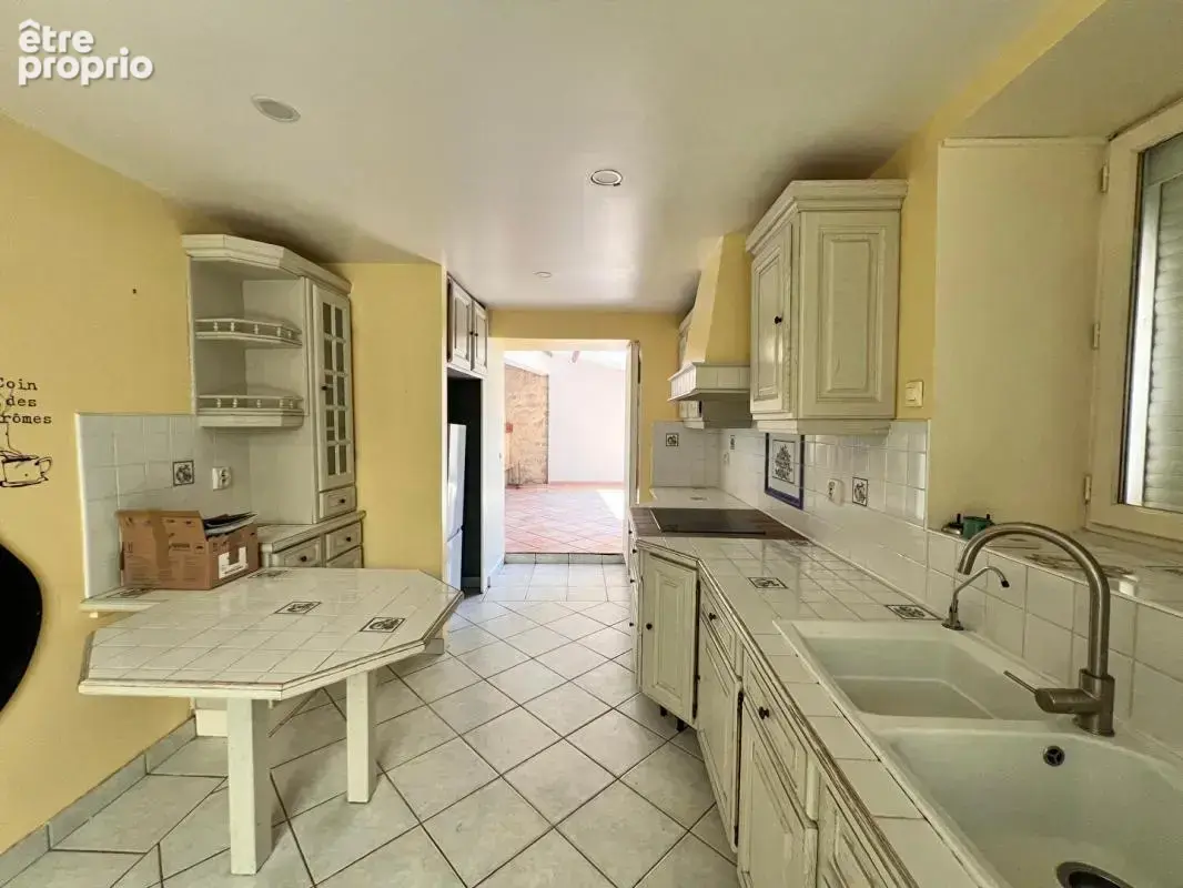 (95450) AVERNES - Maison de village 8 pièce(s) 225 m2, 5 chambres, jardin - photo 5