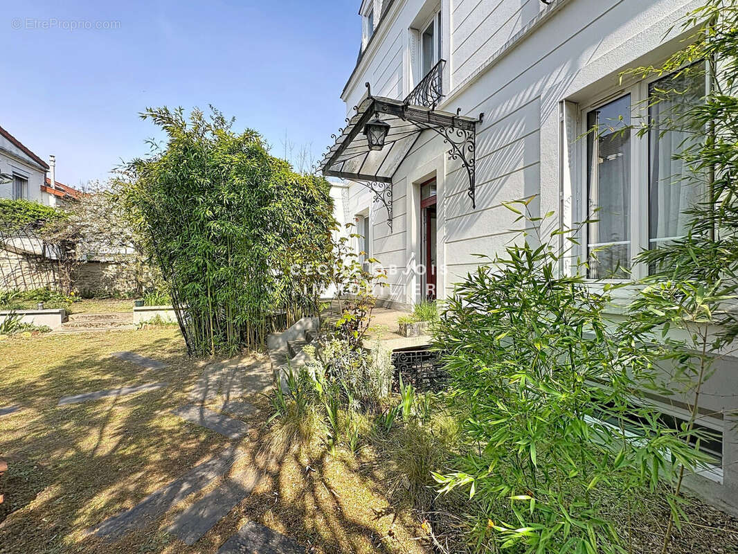 Maison à JOINVILLE-LE-PONT