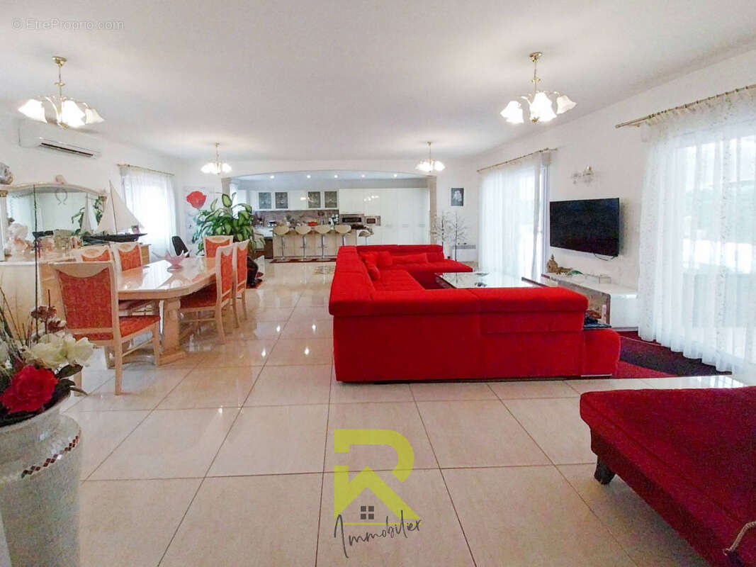 Maison à AGDE