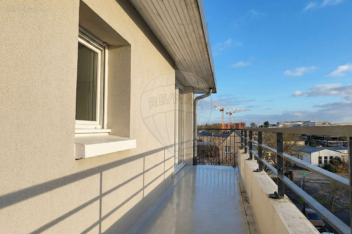 Appartement à SAINT-JEAN-DE-BRAYE