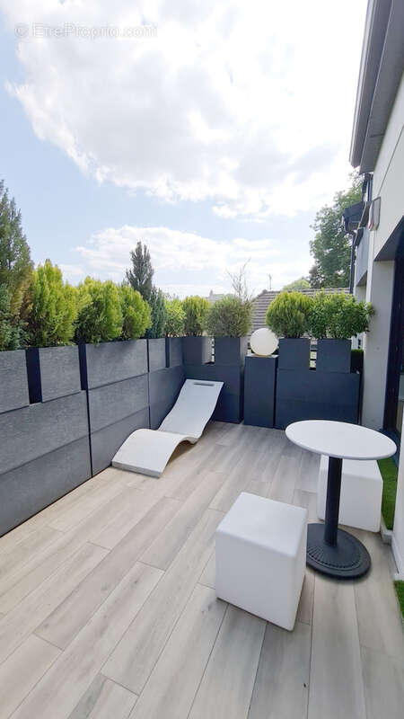 Maison à GOMETZ-LE-CHATEL