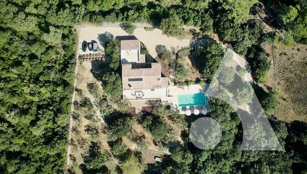 Maison à LE THORONET