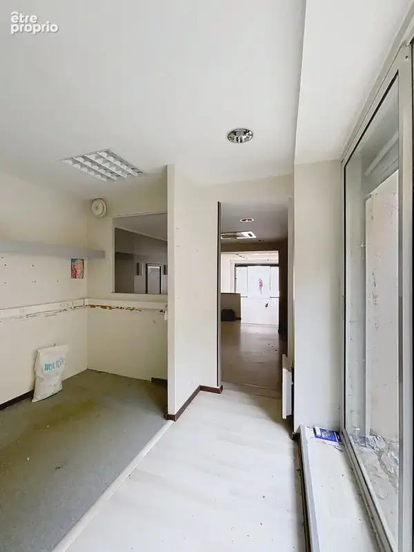 Local commercial 95m2 - photo 8