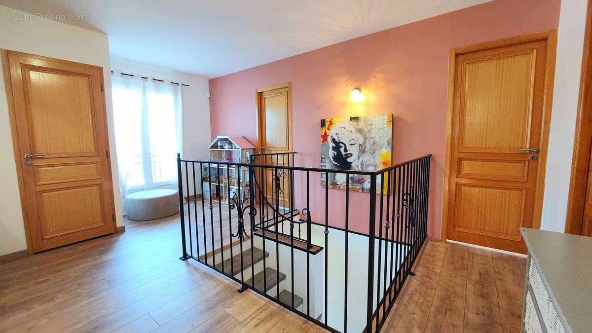 Maison à SENS