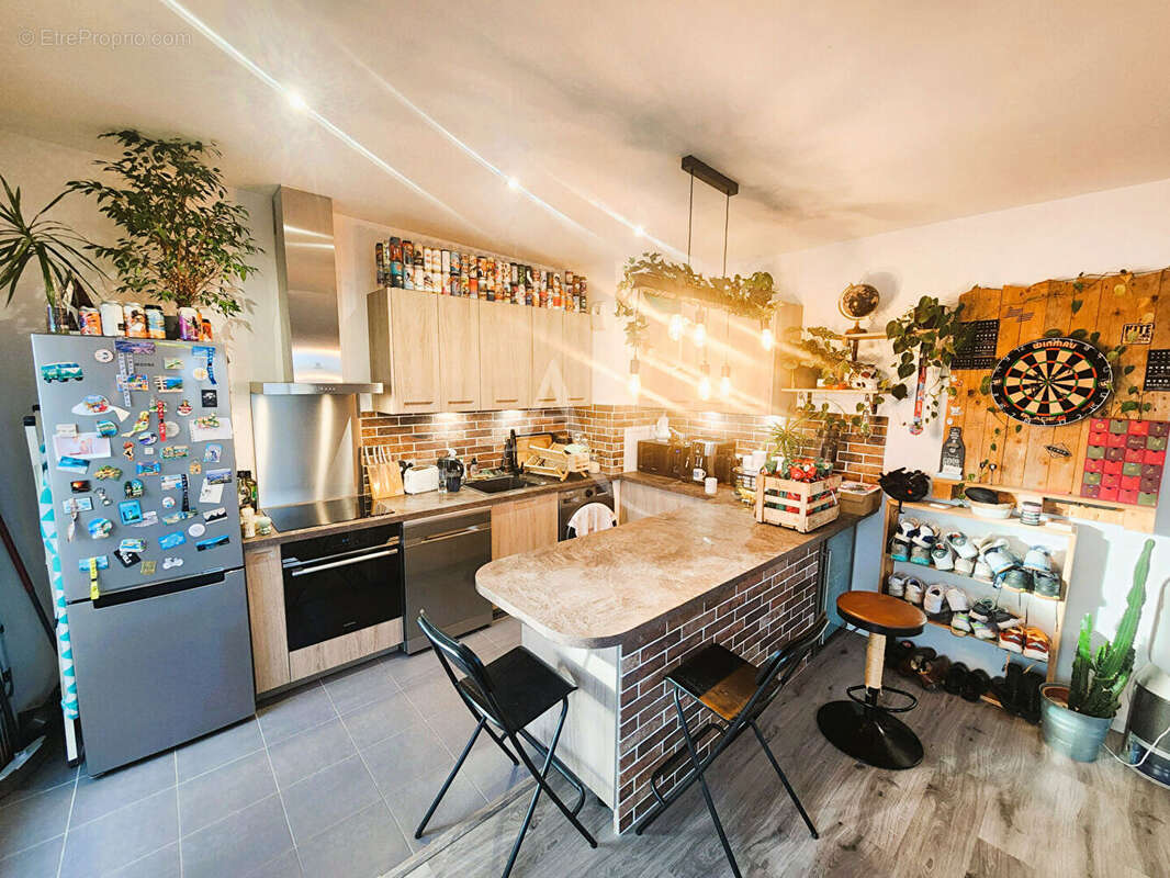 Appartement à FRESNES