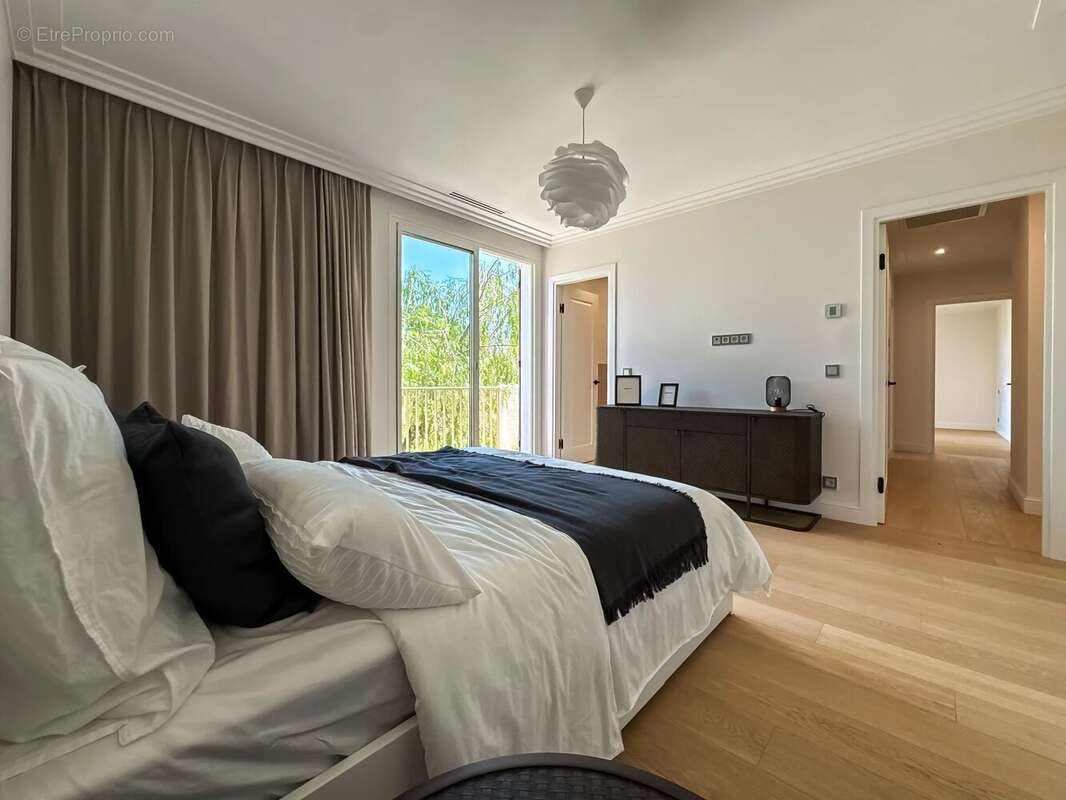 Maison à ROQUEBRUNE-CAP-MARTIN