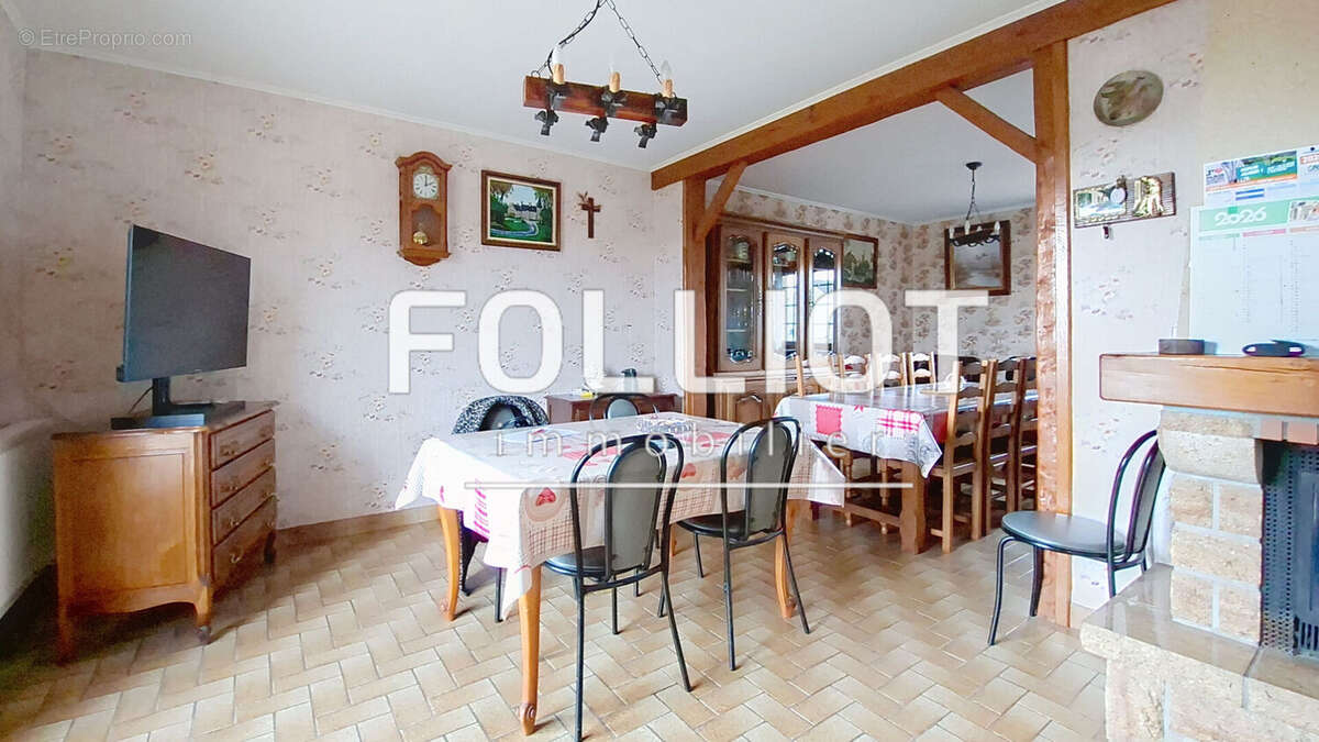 Maison à LA HAYE-PESNEL