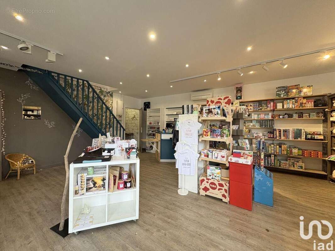 Photo 2 - Commerce à MAROLLES-EN-BRIE