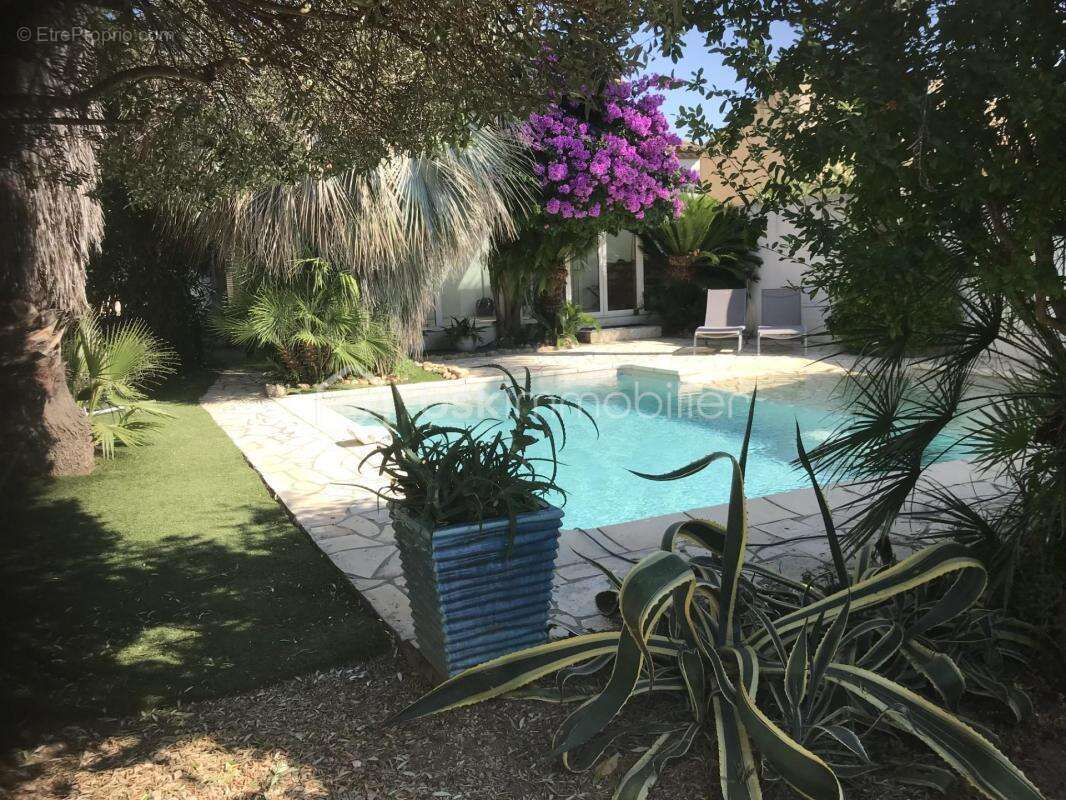 Maison à PINET