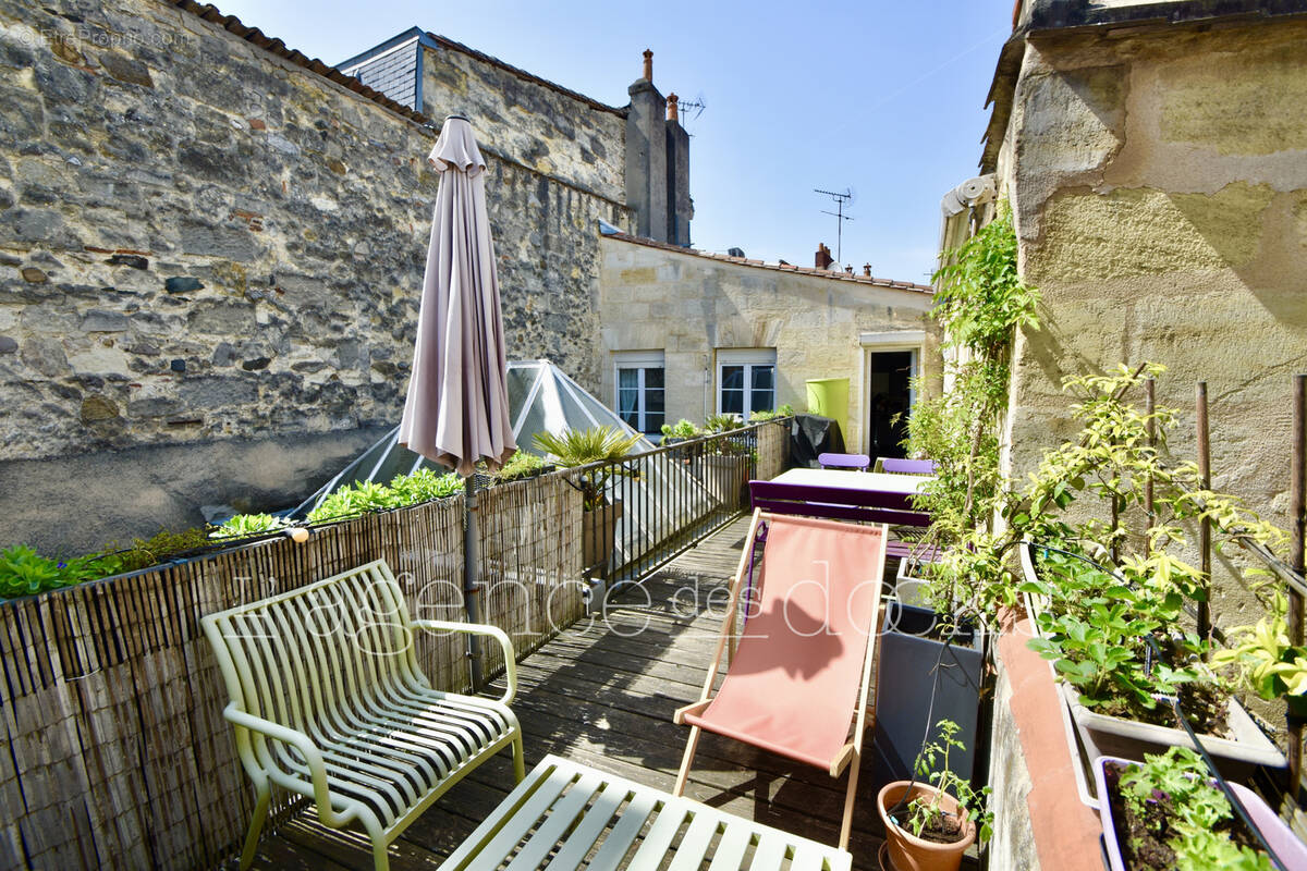 Appartement à BORDEAUX