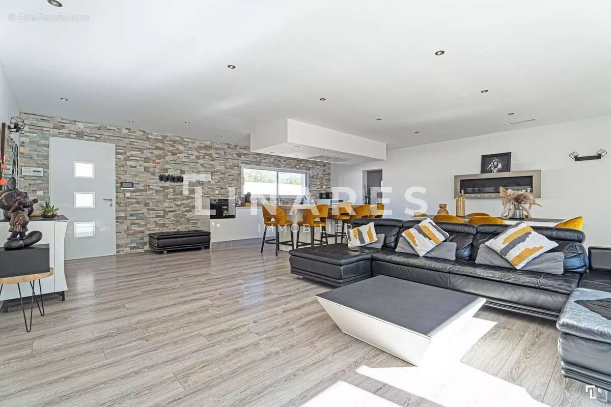 Maison à LES PENNES-MIRABEAU