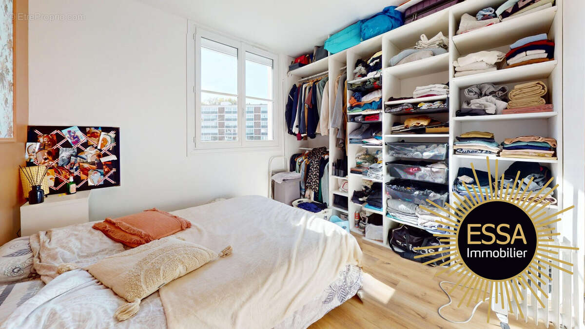 Appartement à VELIZY-VILLACOUBLAY