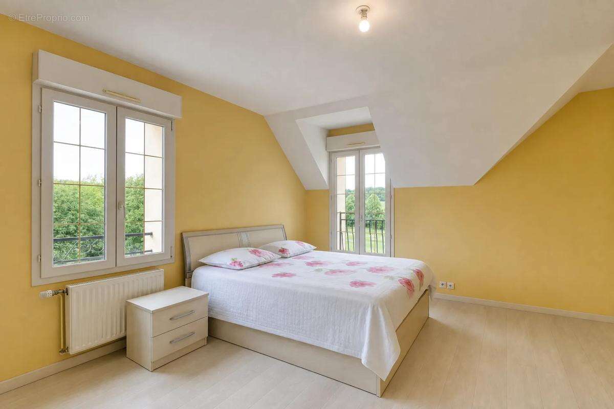Maison à SEZANNE